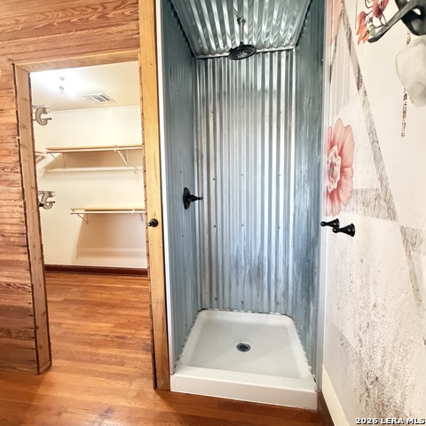 811 County Road 213 Property Photo 18