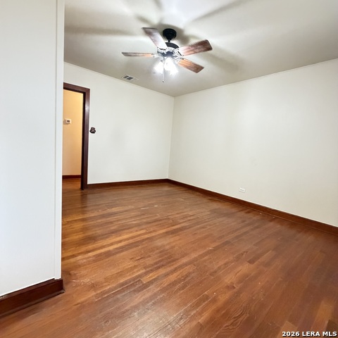 811 County Road 213 Property Photo 24