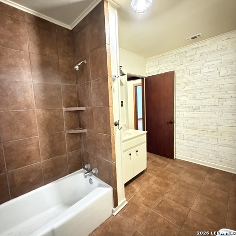 811 County Road 213 Property Photo 25