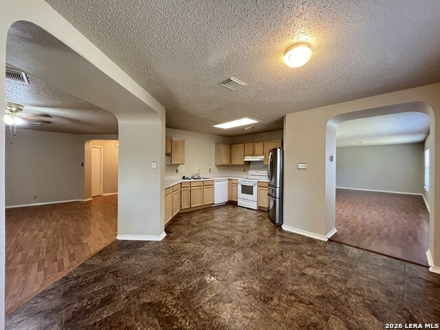 6426 Regency Lane Property Photo 17