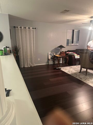 11230 Forest Pass Ct Property Photo 6