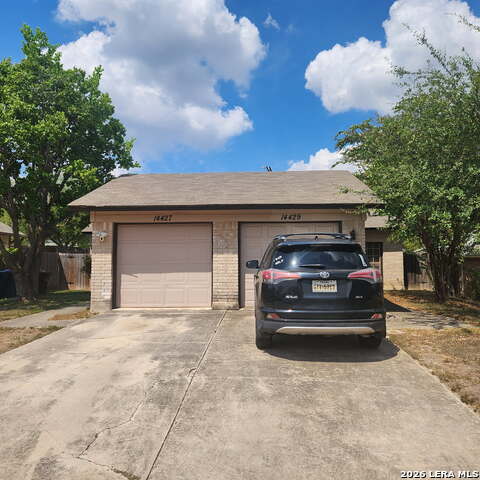 14427 Edgemont St Property Photo 1