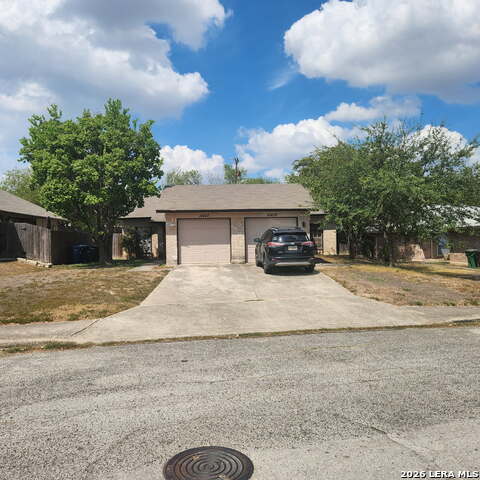 14427 Edgemont St Property Photo 4