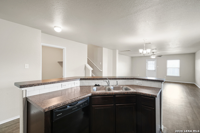 6607 Port Elizabeth Property Photo 7