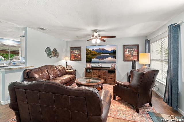 3218 GREENACRES Property Photo 1