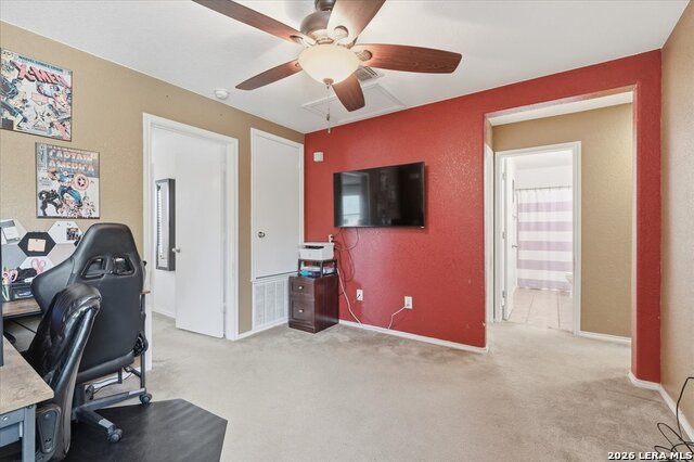 911 Trilby Property Photo 22