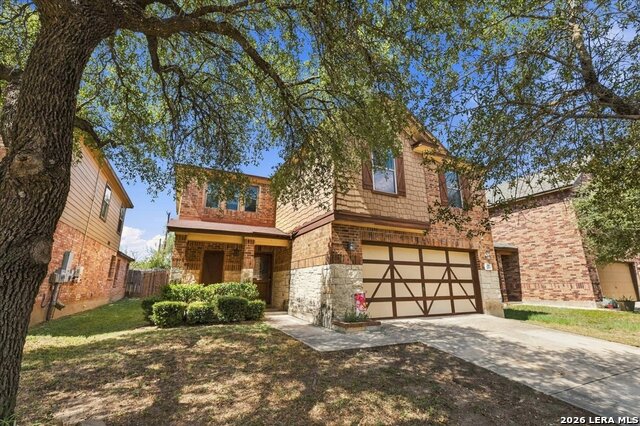 911 Trilby Property Photo 33