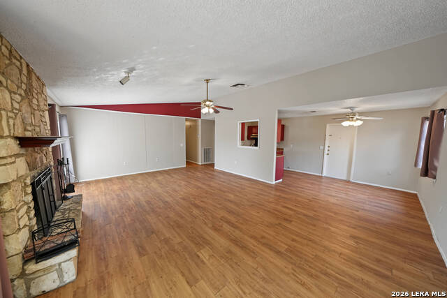 5910 Patrick Henry St Property Photo 9