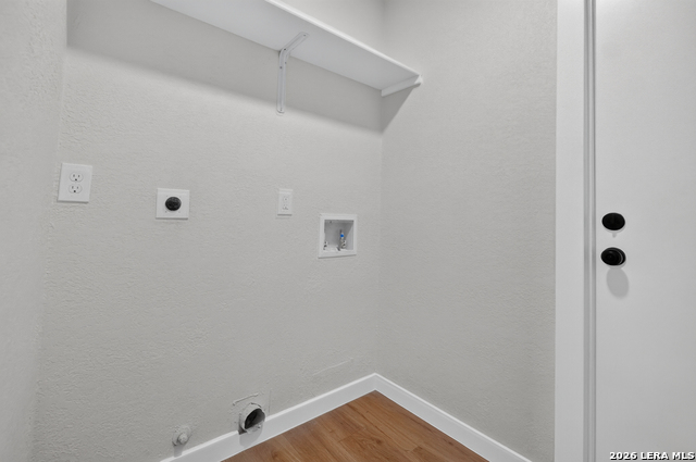 9258 Points Edge Property Photo 19