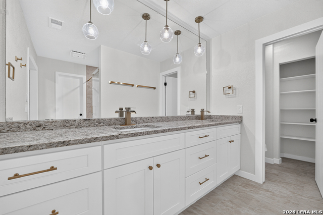 9258 Points Edge Property Photo 21