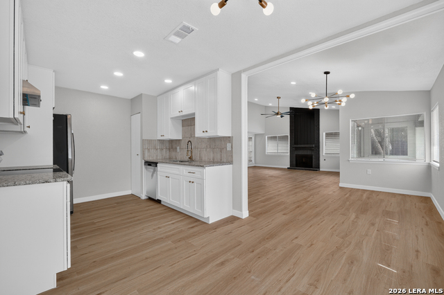9258 Points Edge Property Photo 26