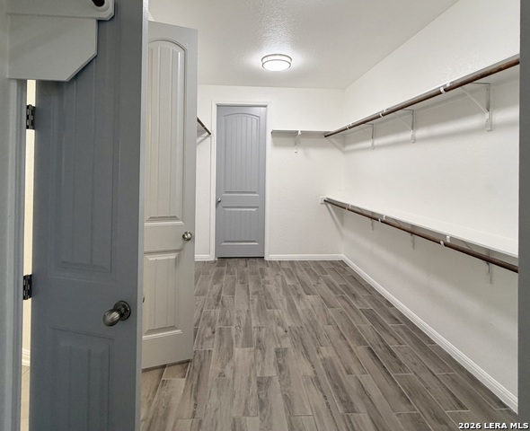 923 Dulce Vis Property Photo 29