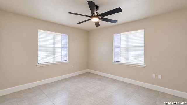 945 Marion Dr Property Photo 35