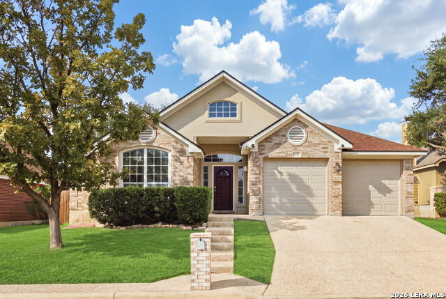 1307 Bluff Forest Property Photo 1