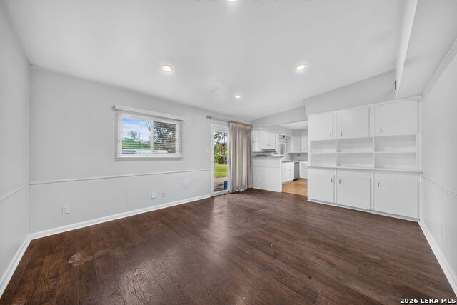 515 Cave Ln Property Photo 6