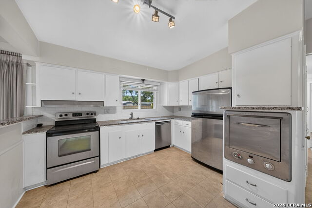 515 Cave Ln Property Photo 11