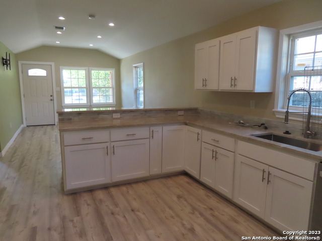 110 Alexander Rd Property Photo 6