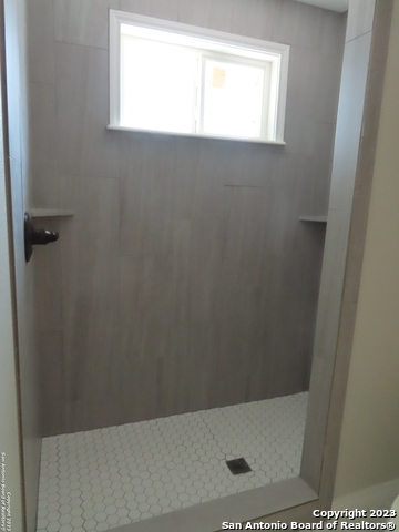 110 Alexander Rd Property Photo 10