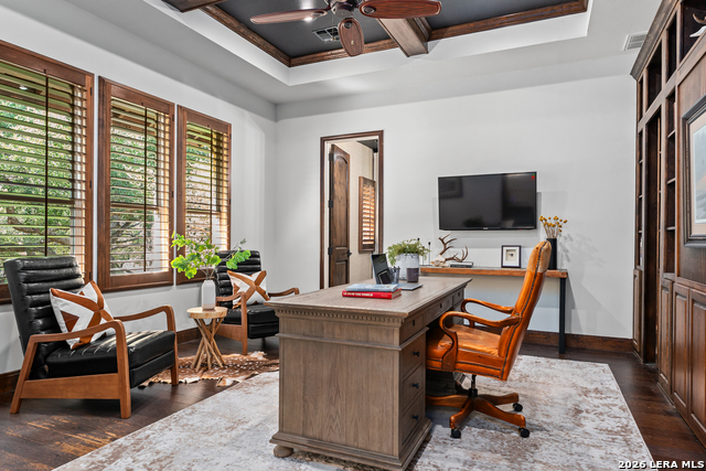 650 Long Mdw Property Photo 7