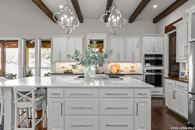650 Long Mdw Property Photo 14