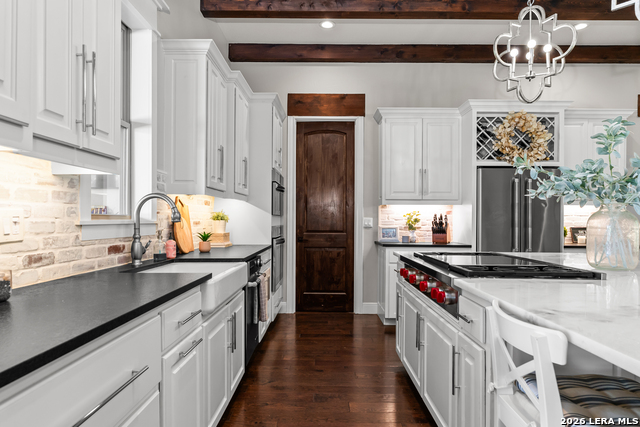 650 Long Mdw Property Photo 15