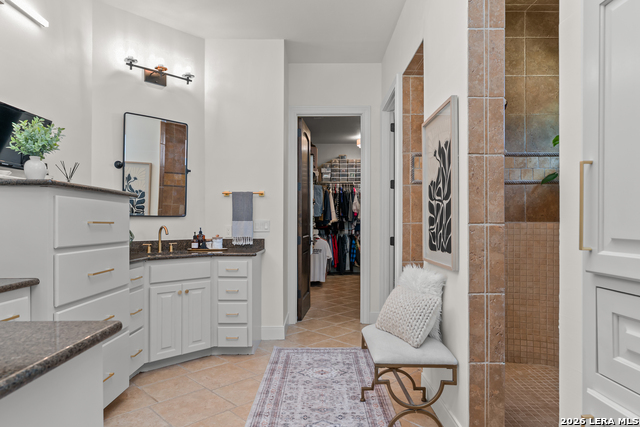 650 Long Mdw Property Photo 19