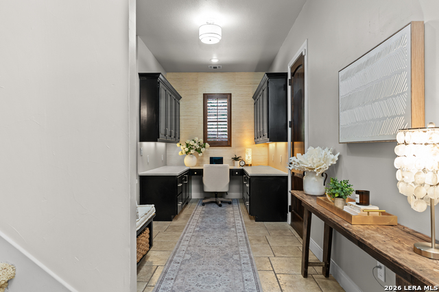 650 Long Mdw Property Photo 23