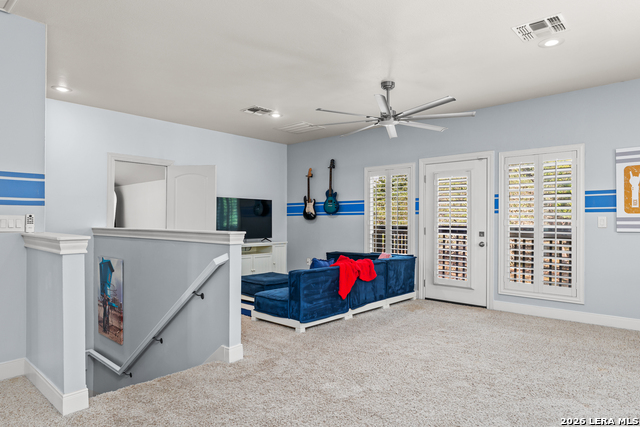 650 Long Mdw Property Photo 29