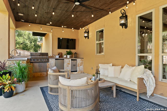 650 Long Mdw Property Photo 32