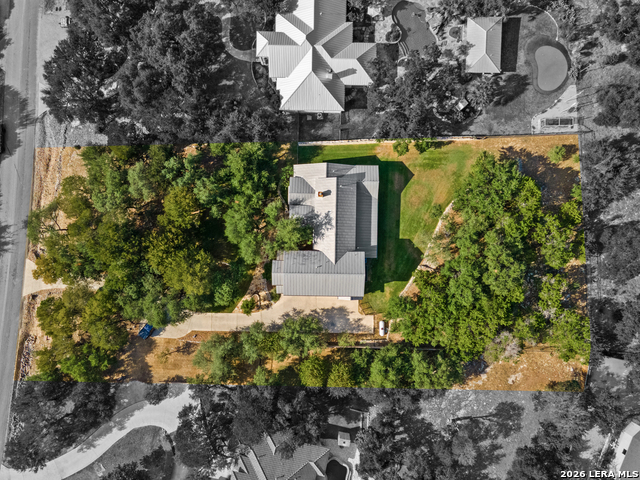 650 Long Mdw Property Photo 36