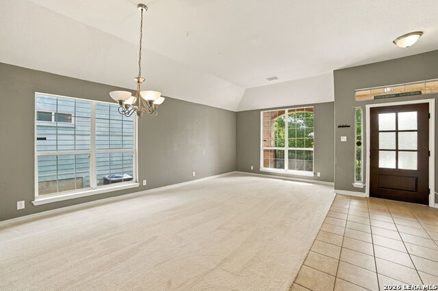 240 Nomad Ln Property Photo 6
