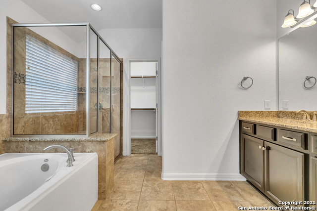 9926 Jon Boat Way Property Photo 8