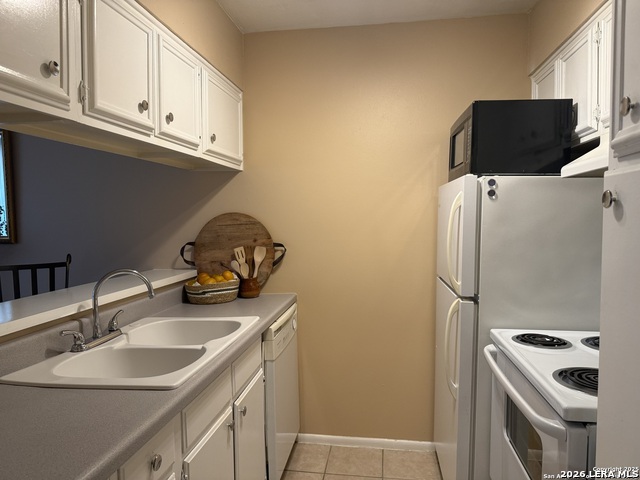 8702 Village Dr Property Photo 6
