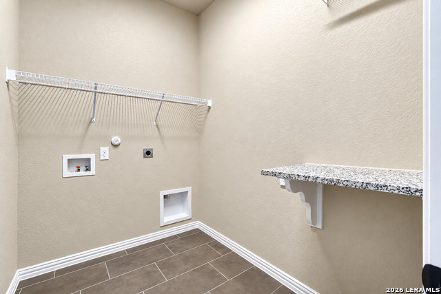 2143 Silent Fox Property Photo 15