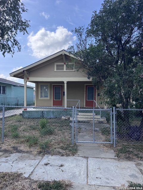 216 Avondale Ave Property Photo 1