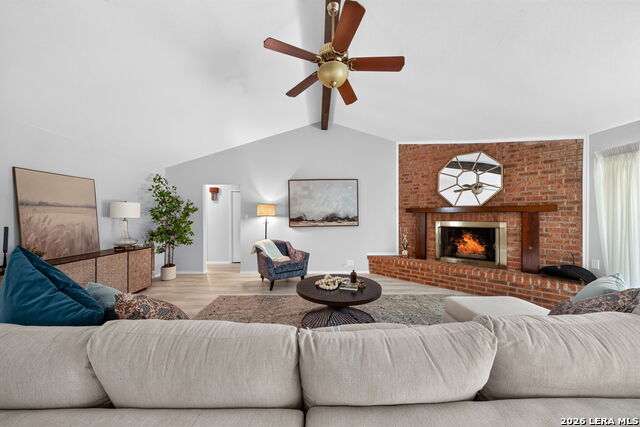 15227 Eaglebrook St Property Photo 6