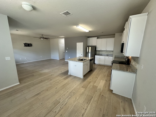 6735 Freedom Hls Property Photo 6