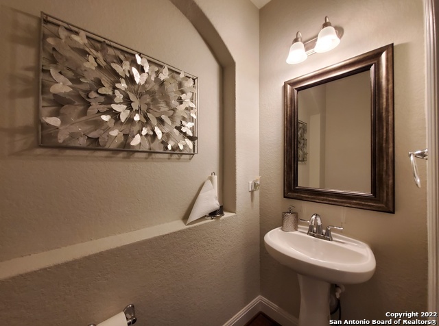 2800 Bethany Dr Property Photo 24
