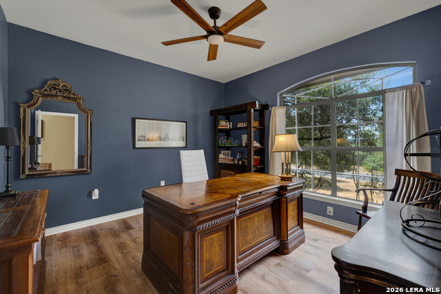 257 Berry Oaks Dr Property Photo 33