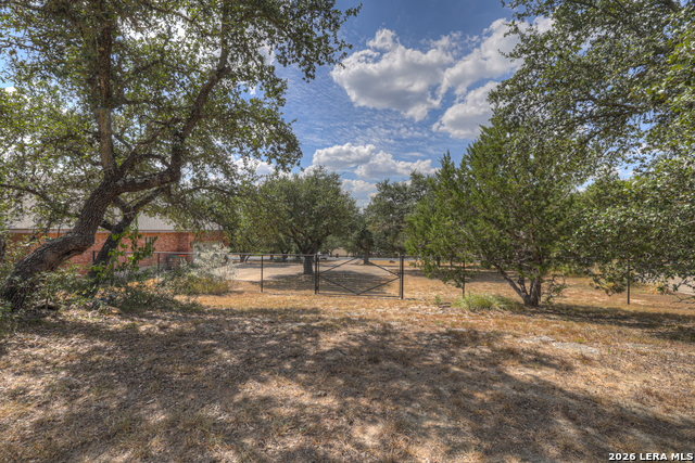 257 Berry Oaks Dr Property Photo 59
