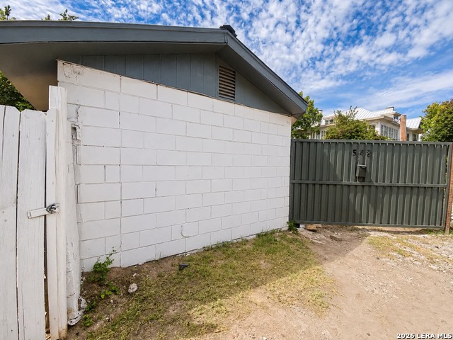 548 N CEYLON ST (REAR) Property Photo 1