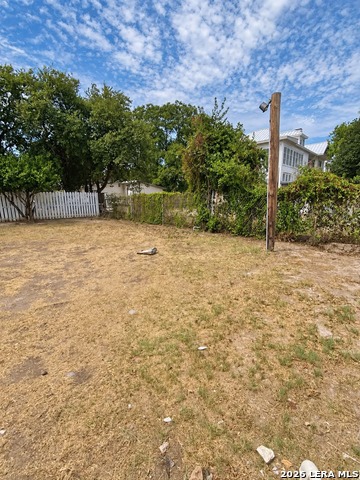 548 N Ceylon St (rear) Property Photo 5