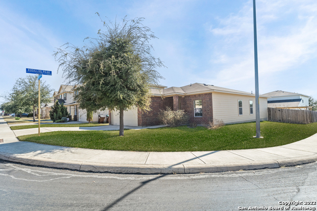 11434 Comanche Trl Property Photo 2