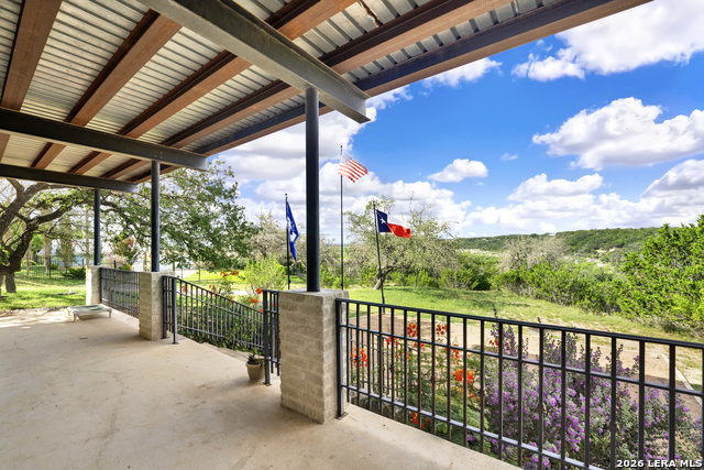 518 Park Property Photo 5