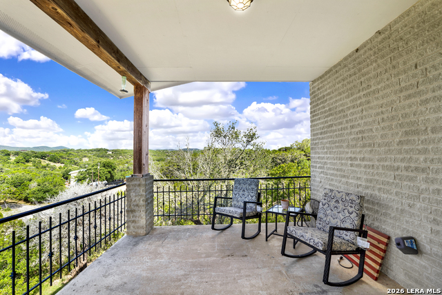 518 Park Property Photo 6
