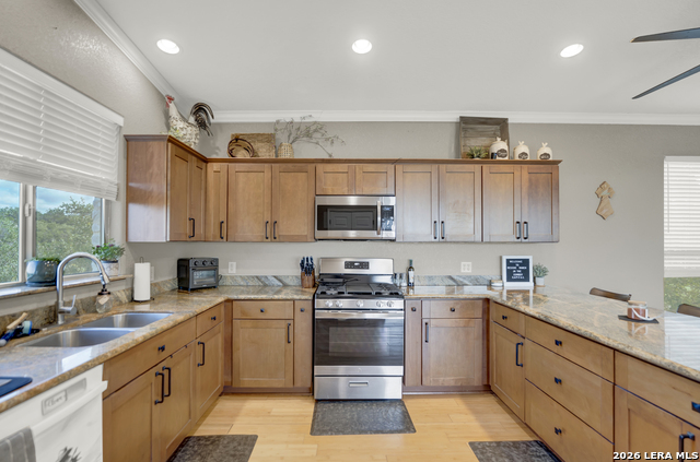 518 Park Property Photo 8