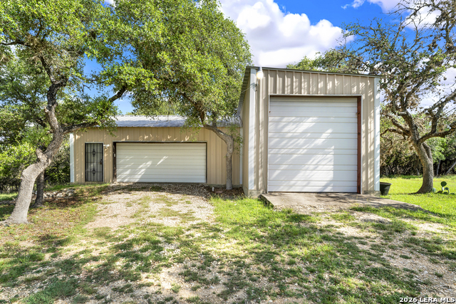 518 Park Property Photo 32