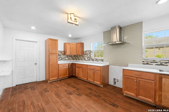 202 E Lubbock Property Photo 3