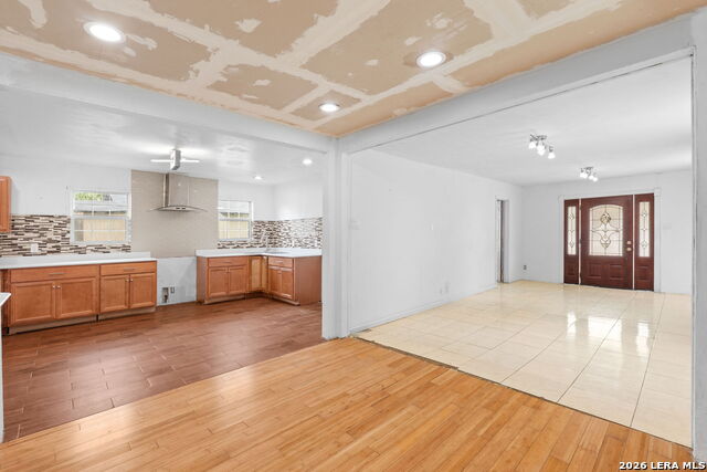 202 E Lubbock Property Photo 4