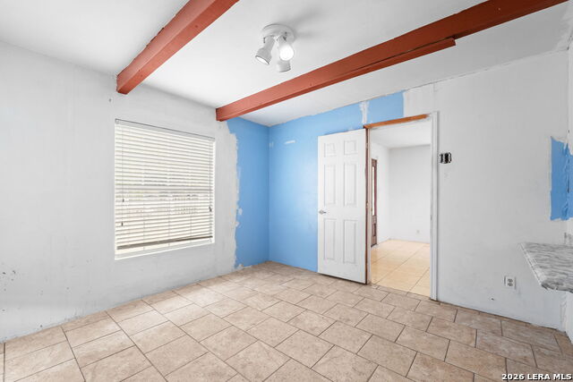 202 E Lubbock Property Photo 8